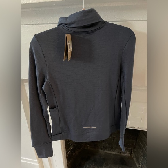 Women’s Nike Therma-Fit Turtleneck Blue Medium - Picture 3 of 7